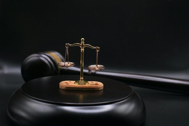 Criminal lawyer Consultation in Thane